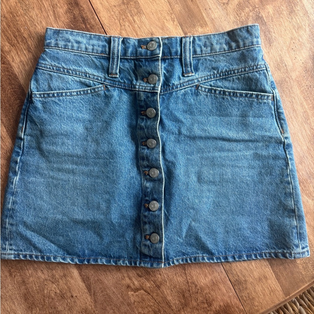 Madewell Blue Denim Mini Skirt. Size 26